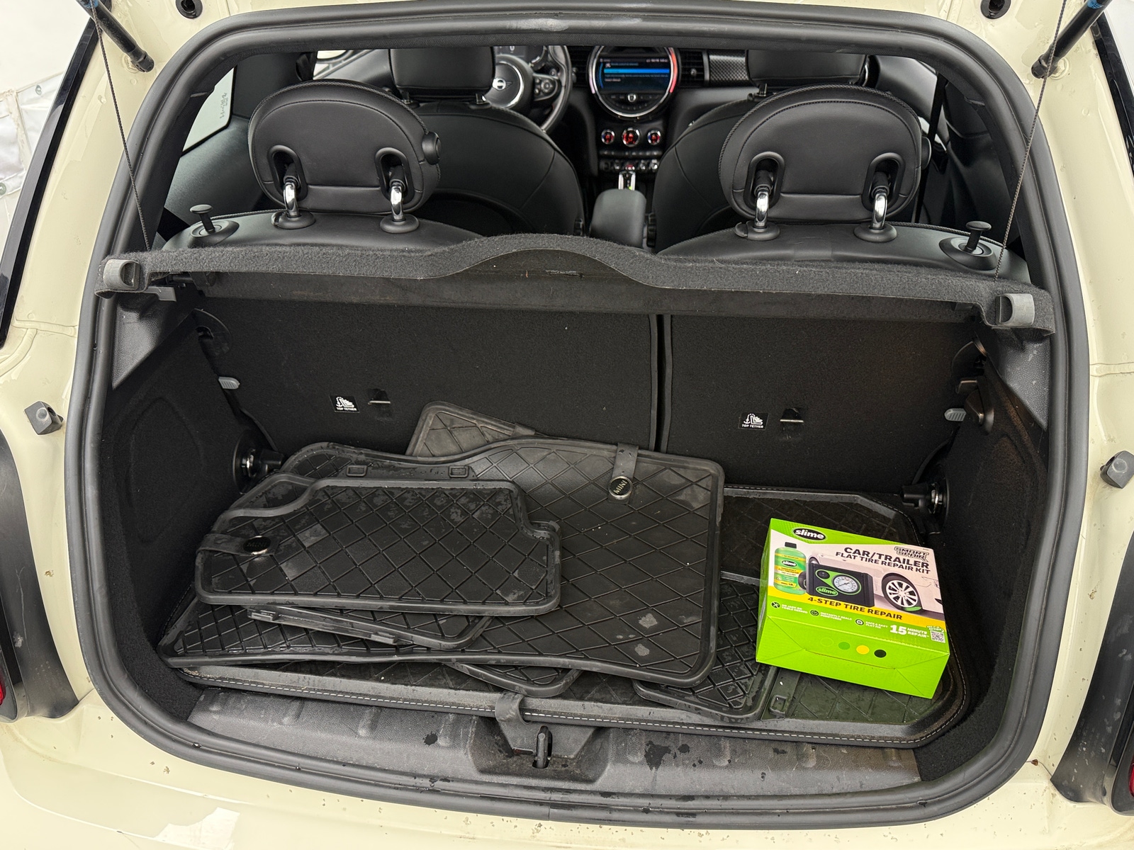 Thumbnail: 2021 MINI Cooper Hardtop - 7