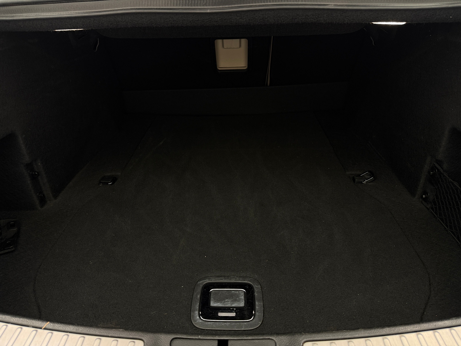 Thumbnail: 2018 Lincoln Continental - 6