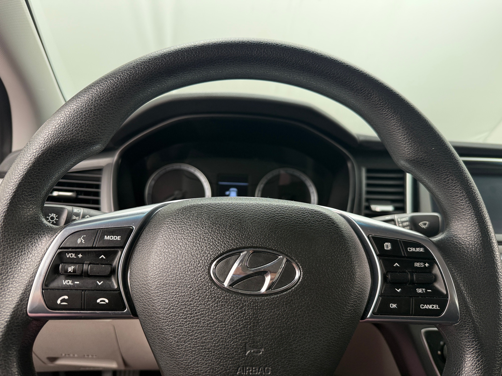 Thumbnail: 2018 Hyundai Sonata - 5