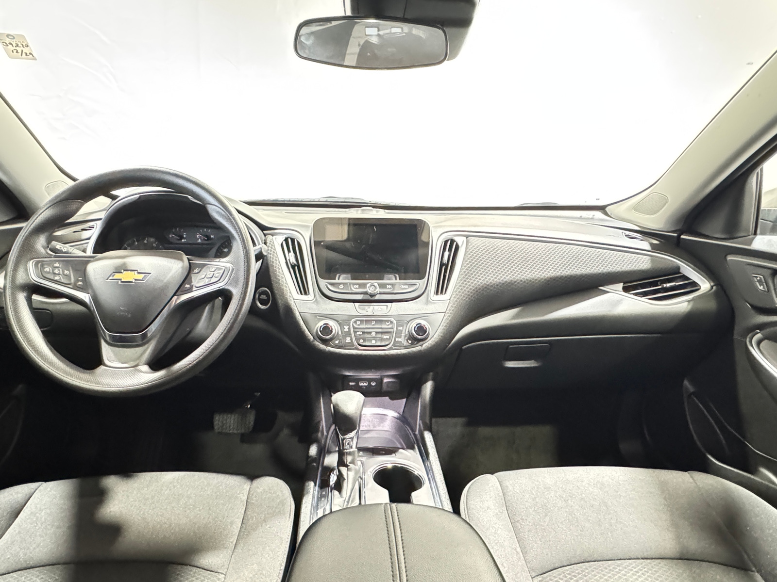 Thumbnail: 2024 Chevrolet Malibu - 3