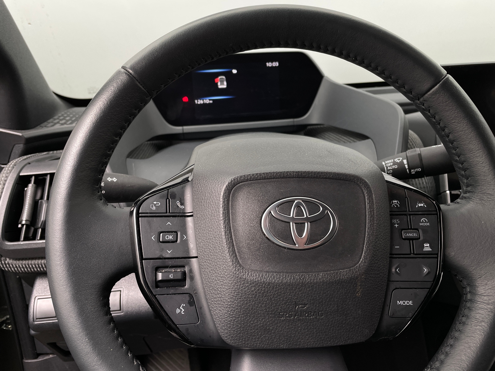 Thumbnail: 2024 Toyota bZ4X - 5