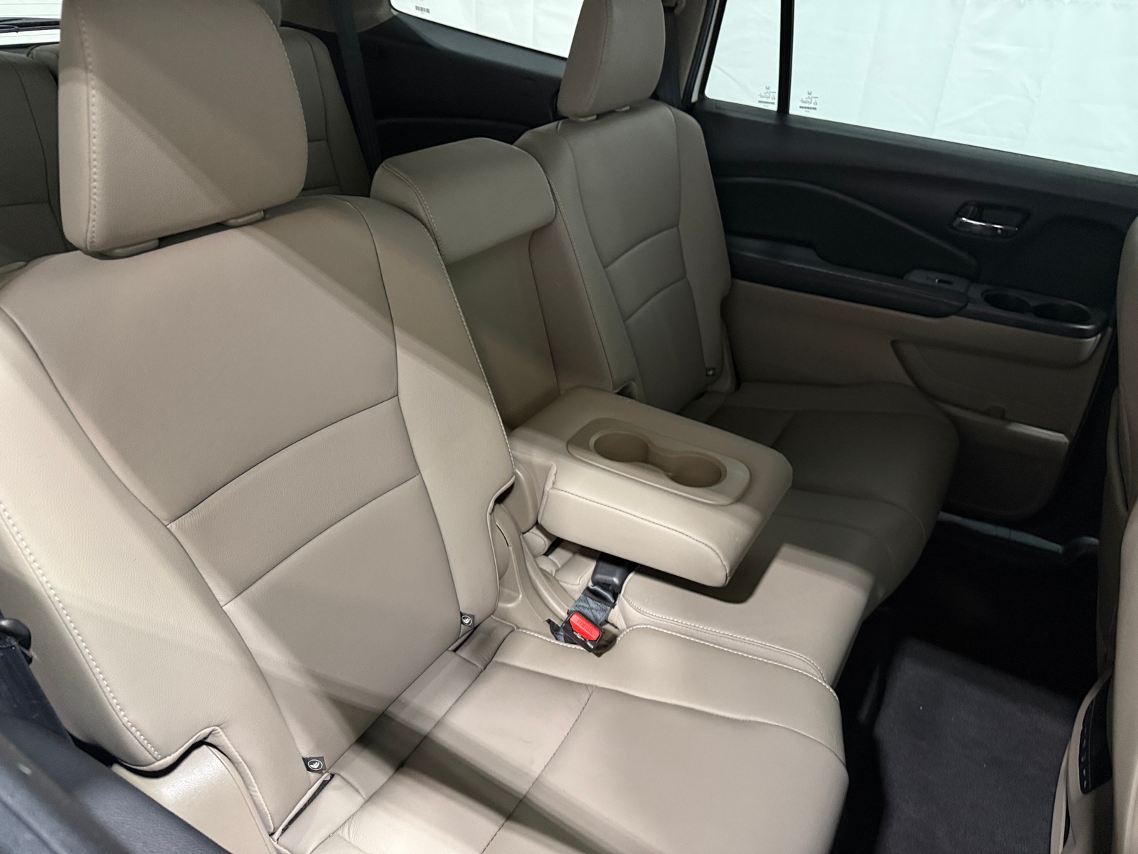 Thumbnail: 2018 Honda Pilot - 5