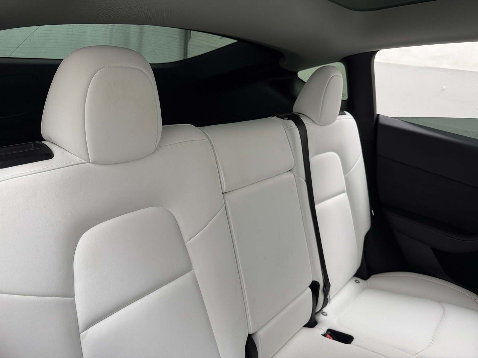 Thumbnail: 2022 Tesla Model Y - 5