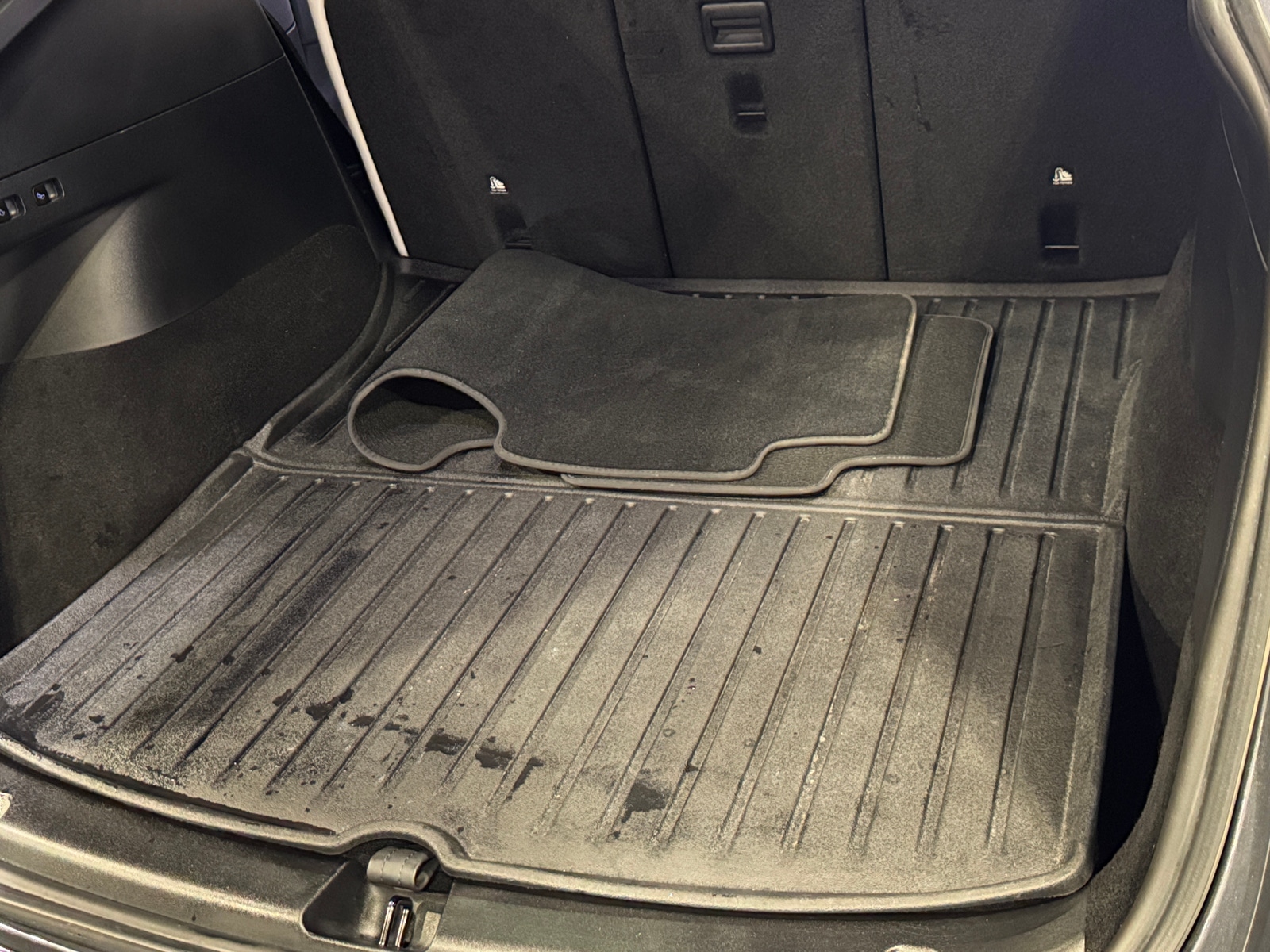 Thumbnail: 2022 Tesla Model Y - 6