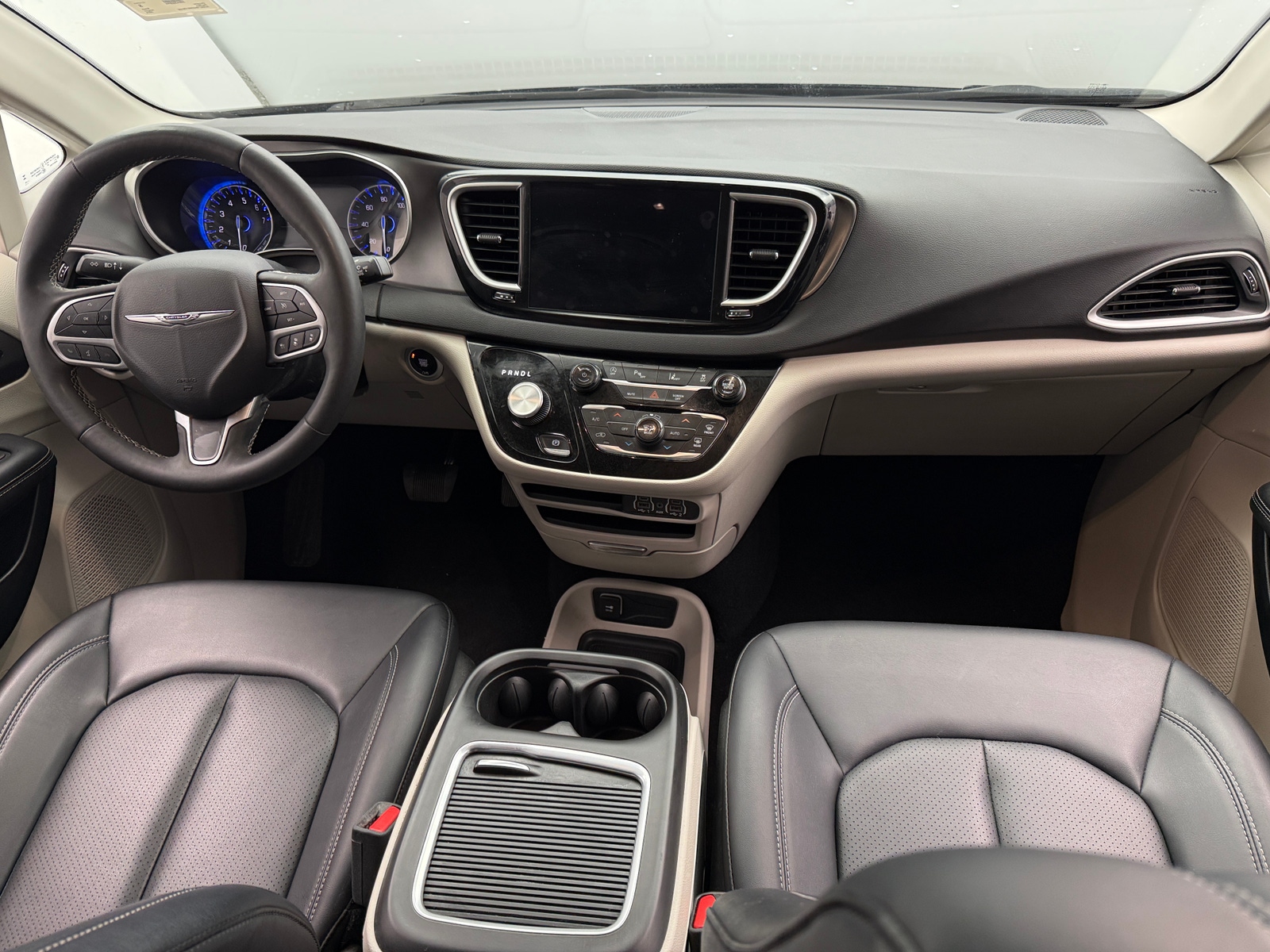 Thumbnail: 2024 Chrysler Pacifica - 2