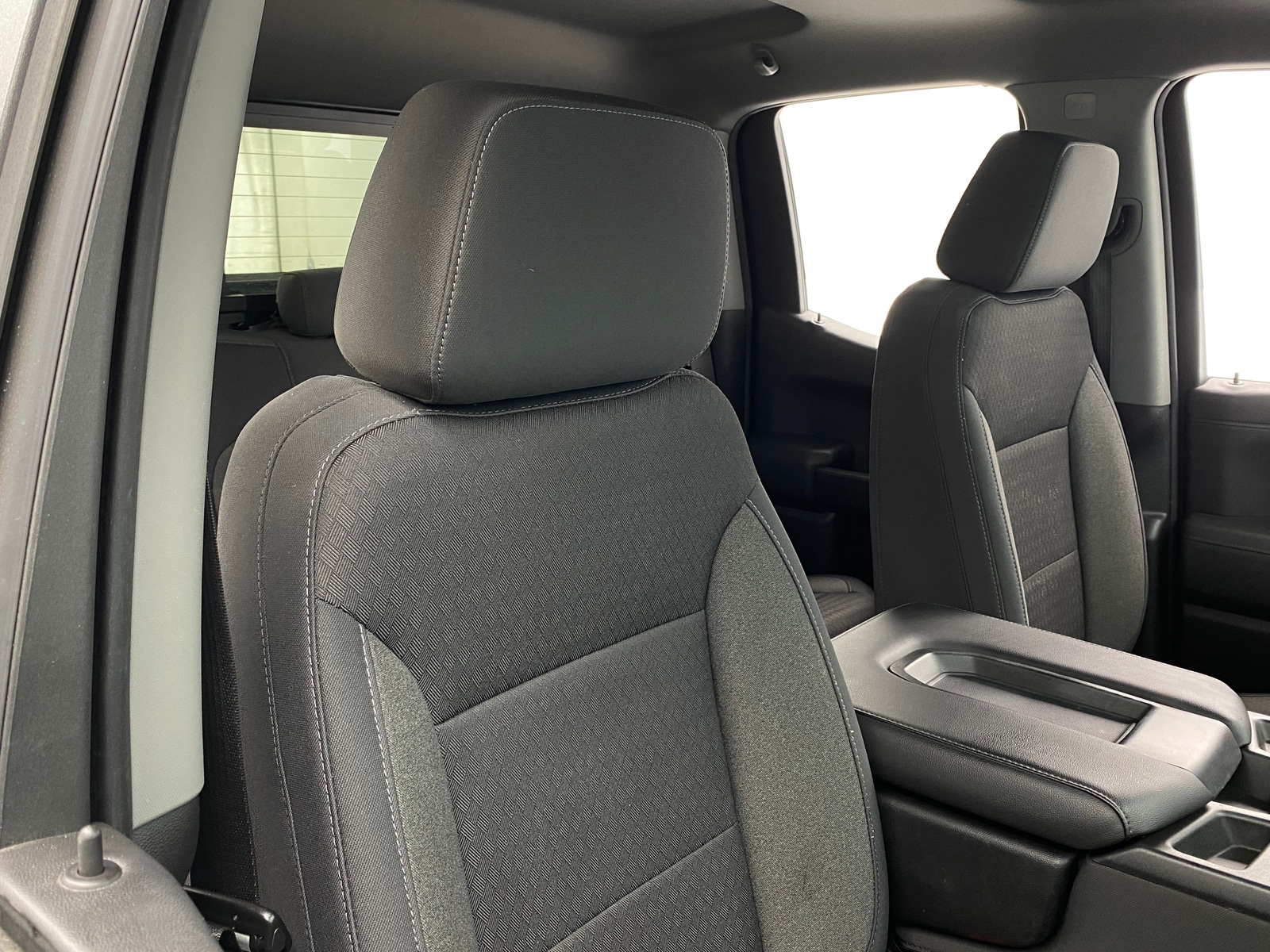 Thumbnail: 2020 Chevrolet Silverado 1500 - 2