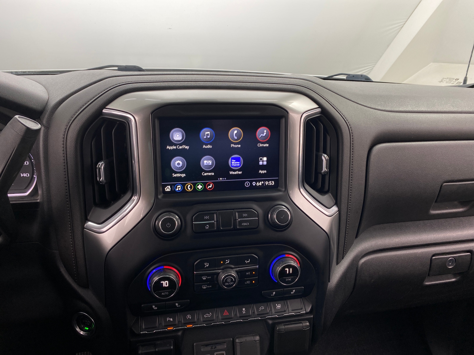 Thumbnail: 2020 Chevrolet Silverado 1500 - 4