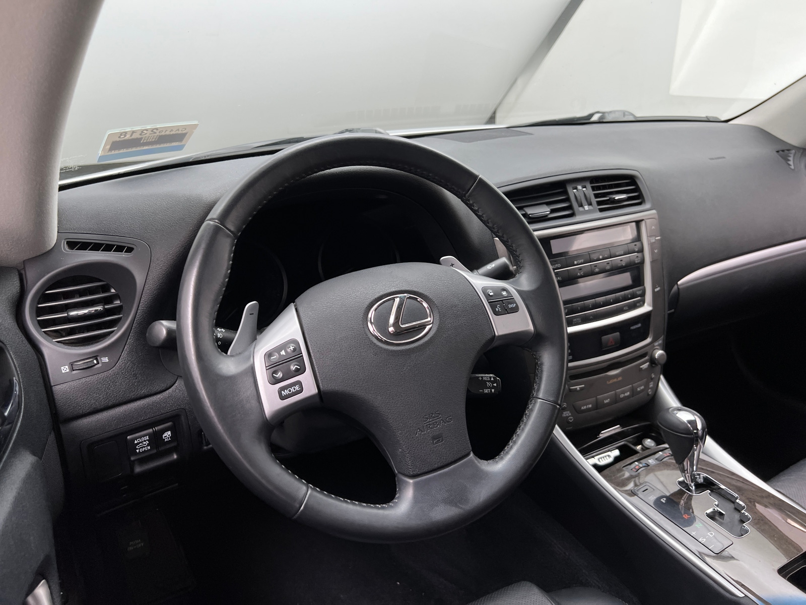 Thumbnail: 2011 Lexus IS - 4