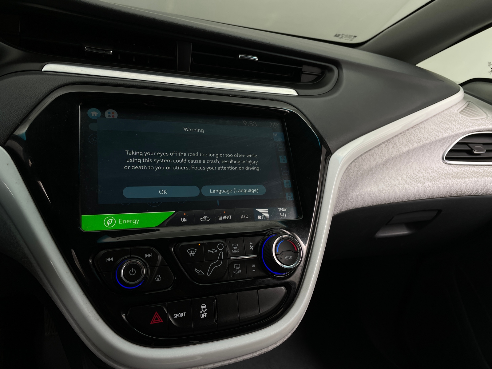 Thumbnail: 2020 Chevrolet Bolt EV - 4