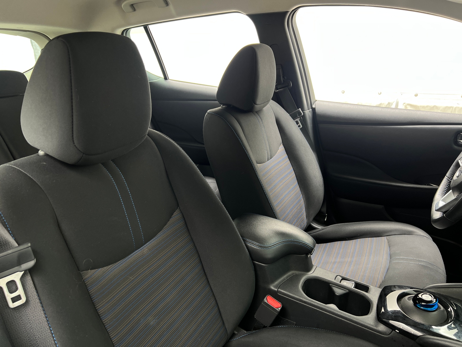 Thumbnail: 2022 Nissan Leaf - 2