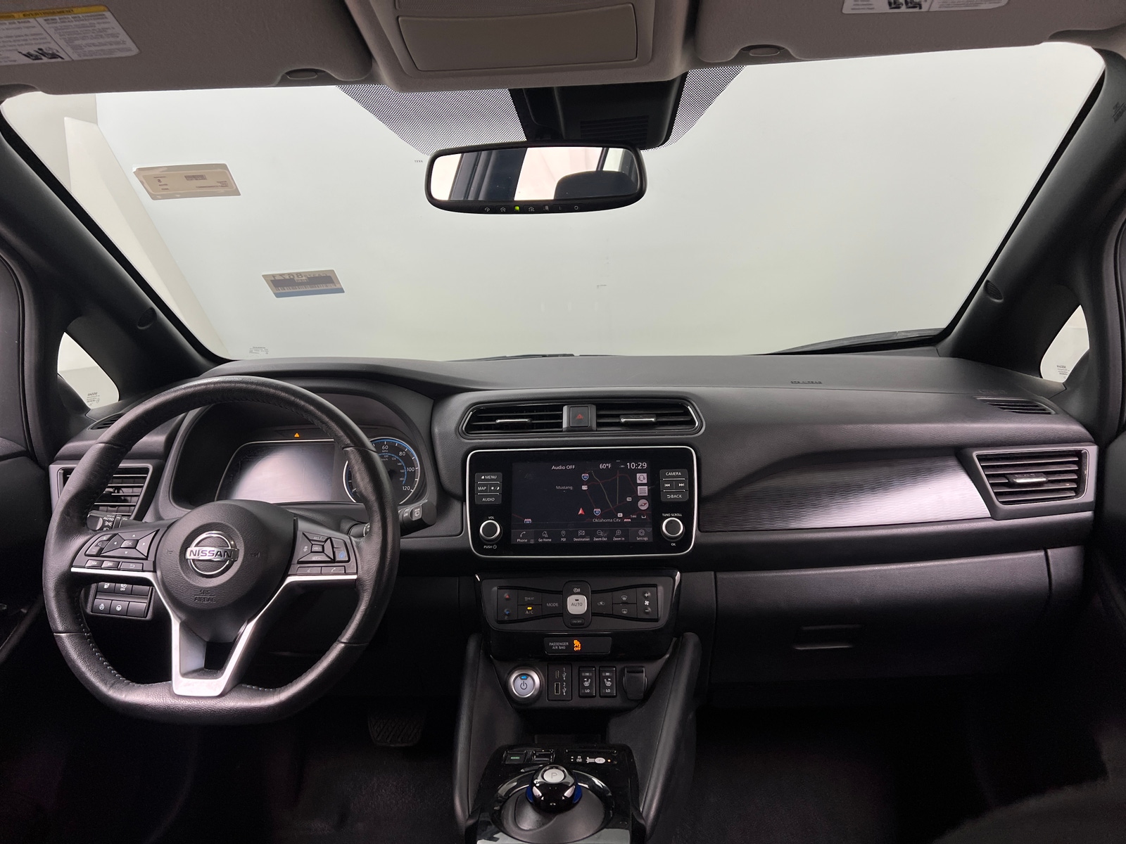 Thumbnail: 2022 Nissan Leaf - 3