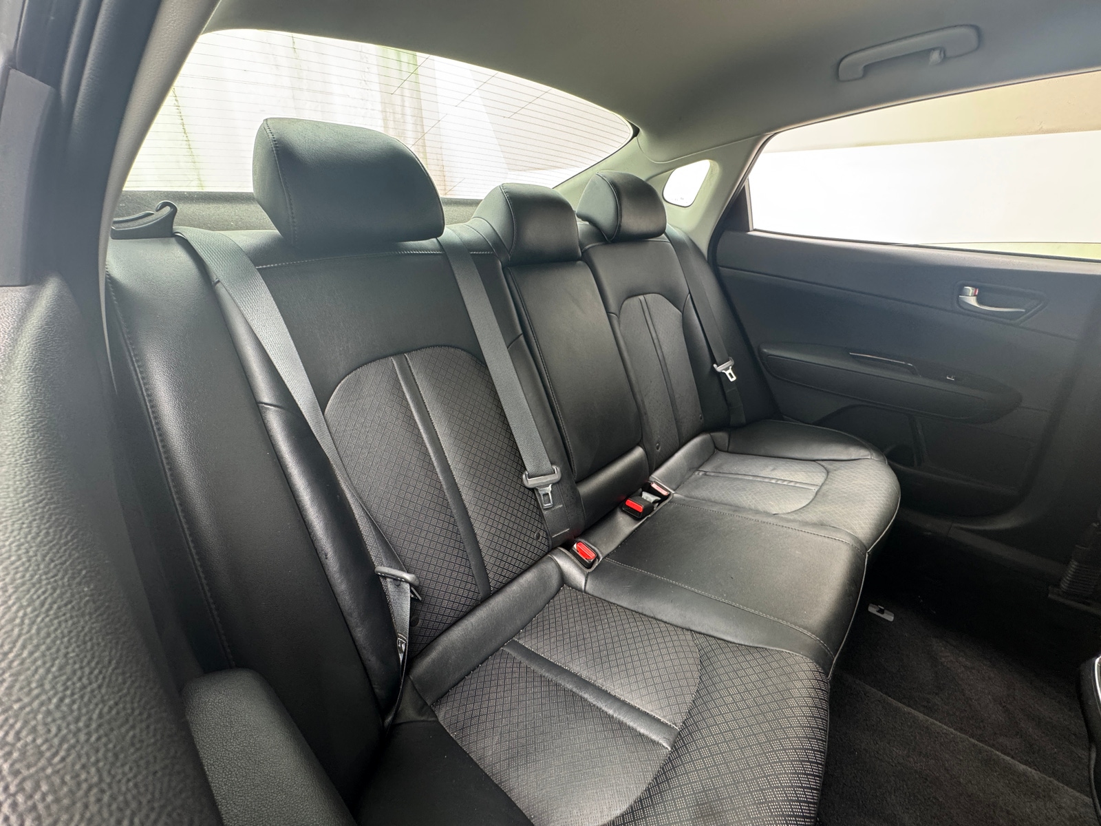 Thumbnail: 2019 Kia Optima - 5