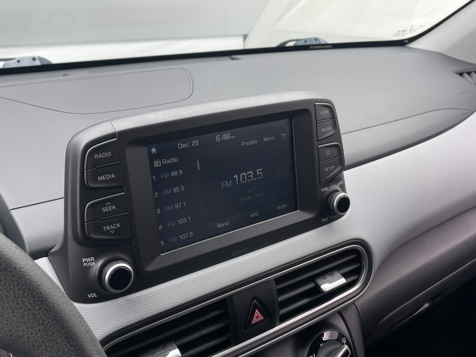 Thumbnail: 2018 Hyundai Kona - 4