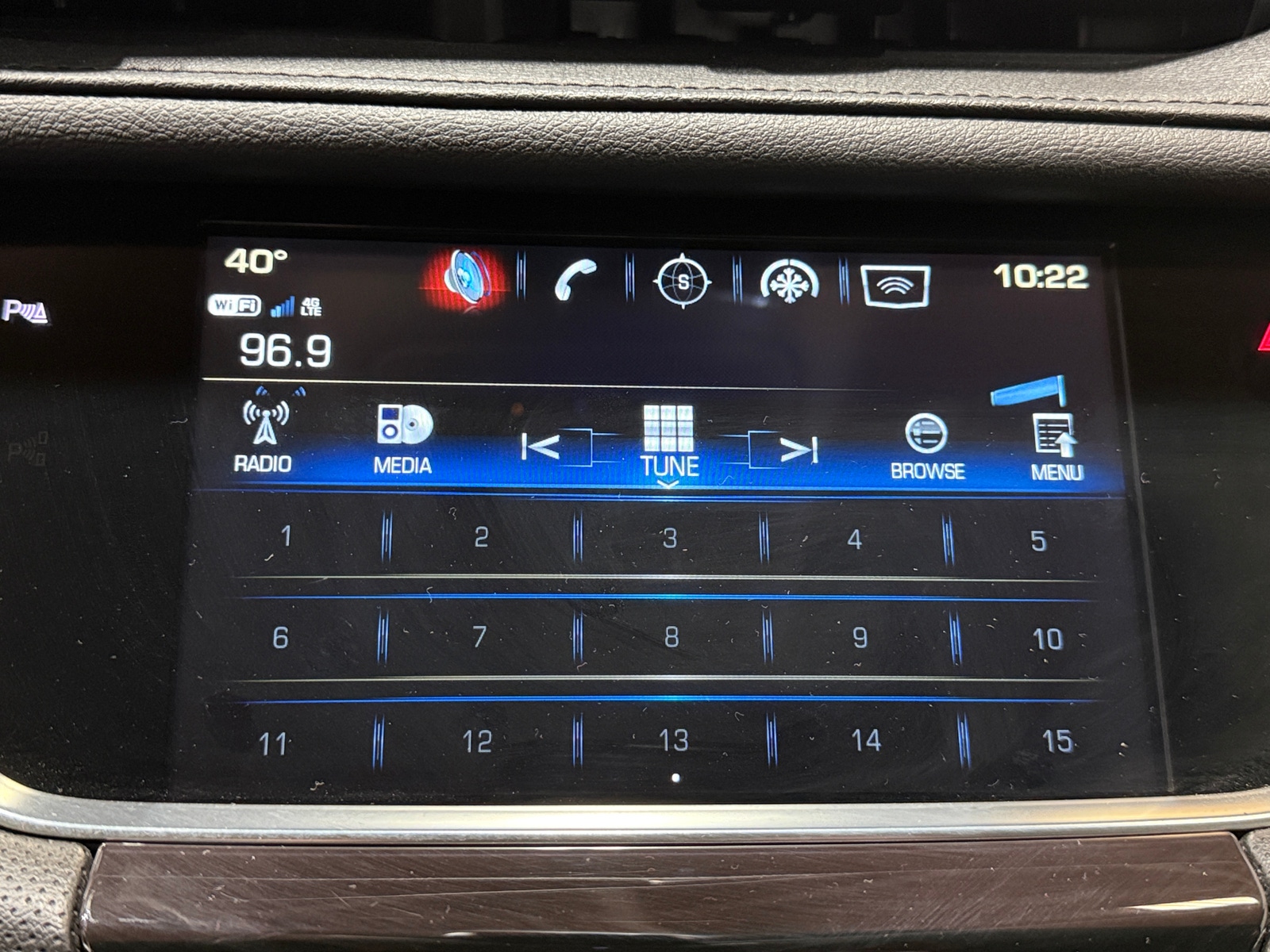 Thumbnail: 2019 Cadillac XT5 - 3