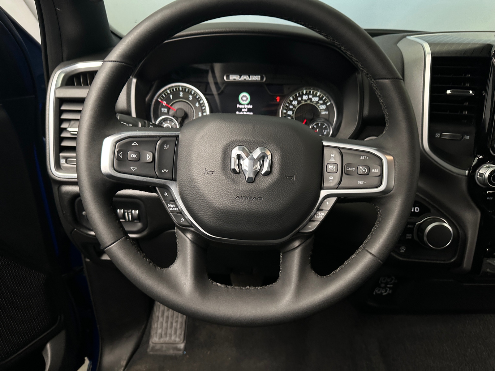 Thumbnail: 2025 RAM 1500 - 5