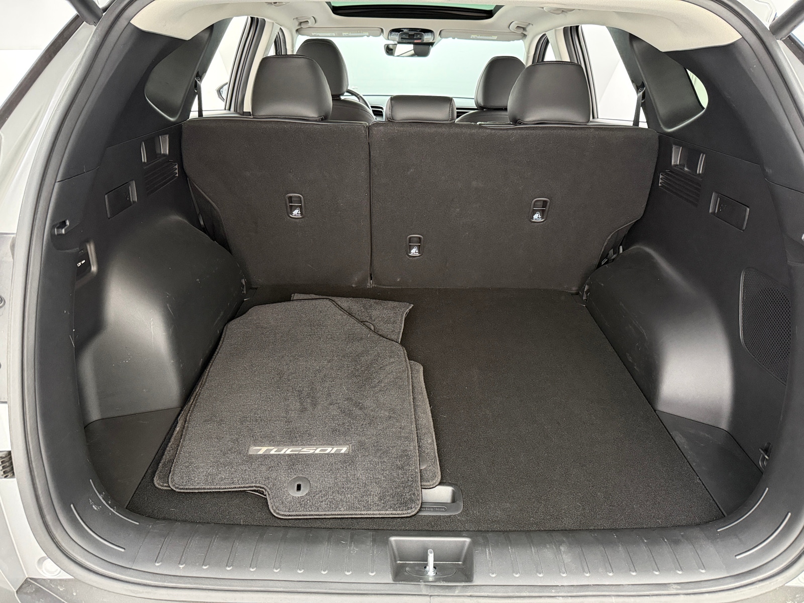 Thumbnail: 2023 Hyundai Tucson - 6