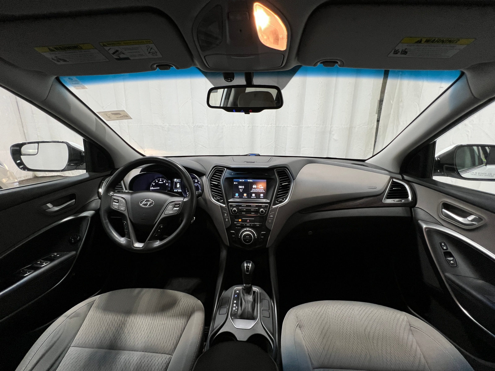 Thumbnail: 2017 Hyundai Santa Fe - 3