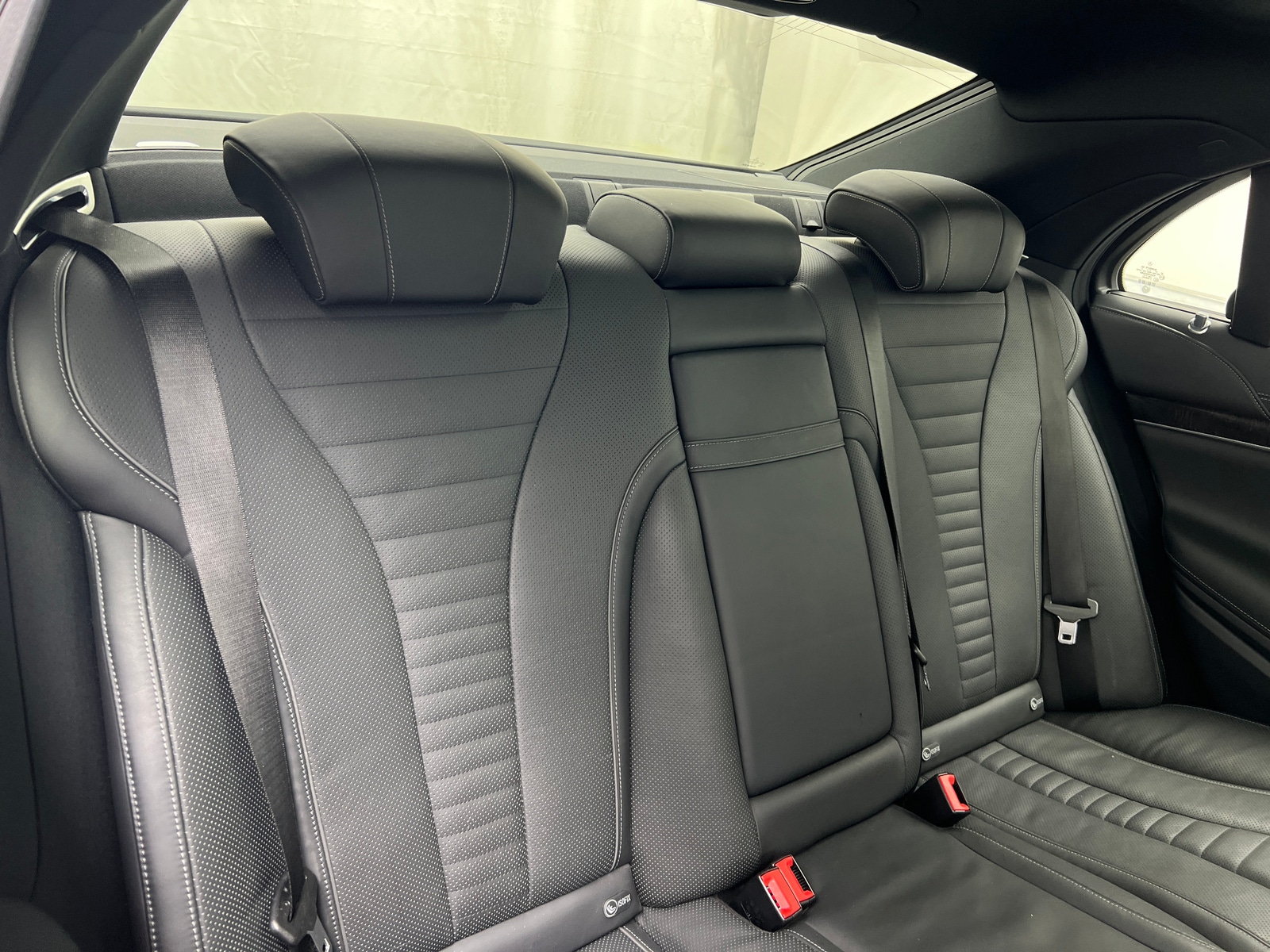 Thumbnail: 2016 Mercedes-Benz S-Class - 5