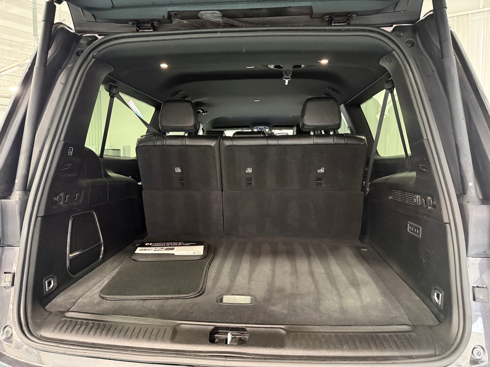 Thumbnail: 2024 Jeep Wagoneer - 6