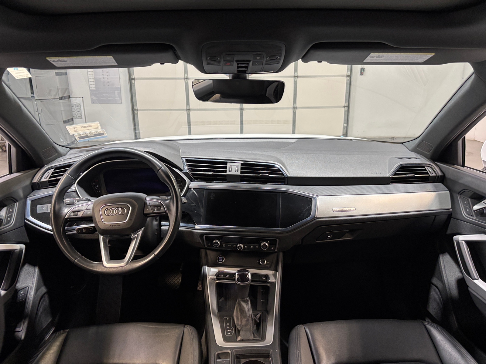 Thumbnail: 2024 Audi Q3 - 2