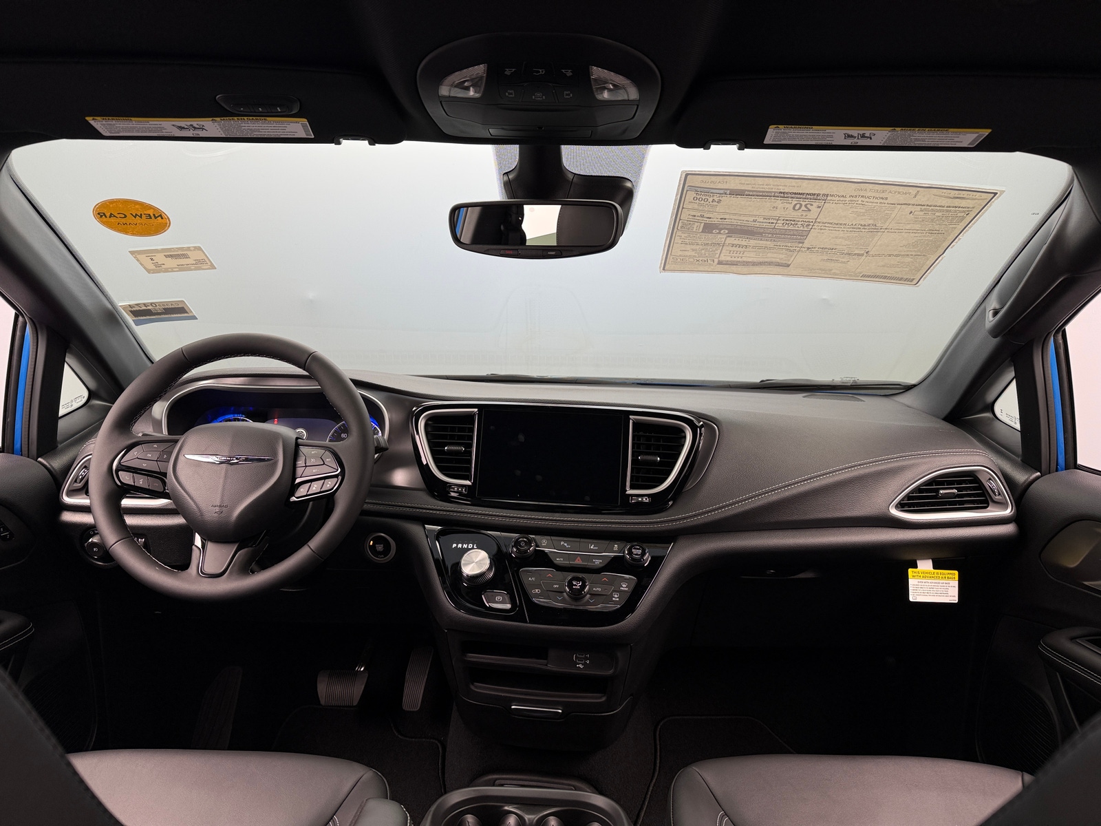 Thumbnail: 2026 Chrysler Pacifica - 2