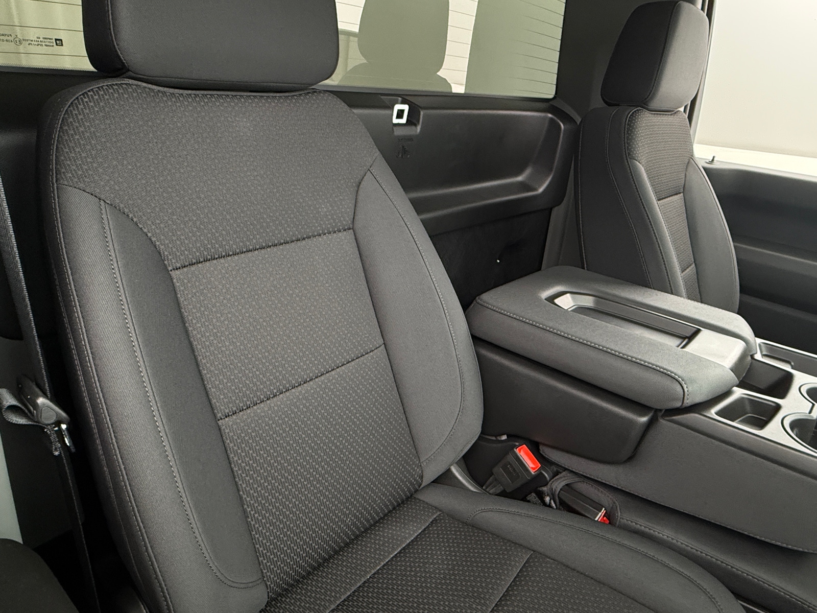 Thumbnail: 2025 GMC Sierra 2500 - 2