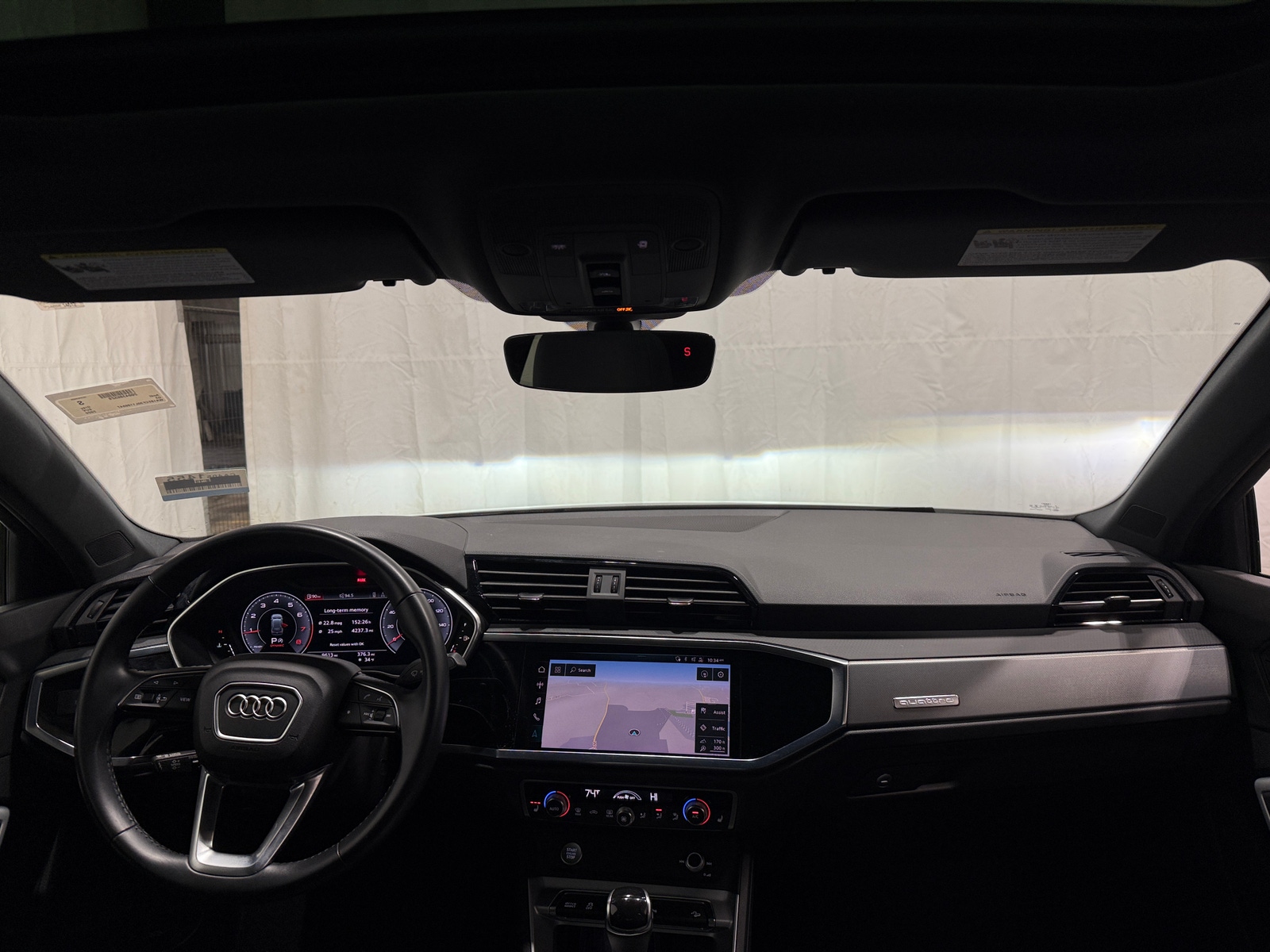 Thumbnail: 2020 Audi Q3 - 2