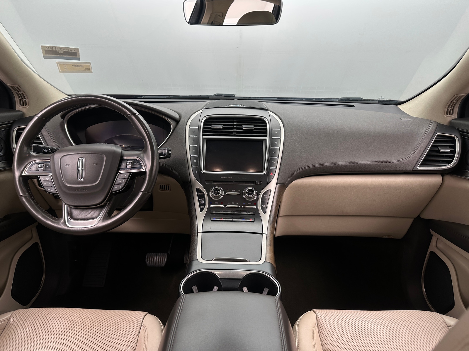 Thumbnail: 2019 Lincoln Nautilus - 2