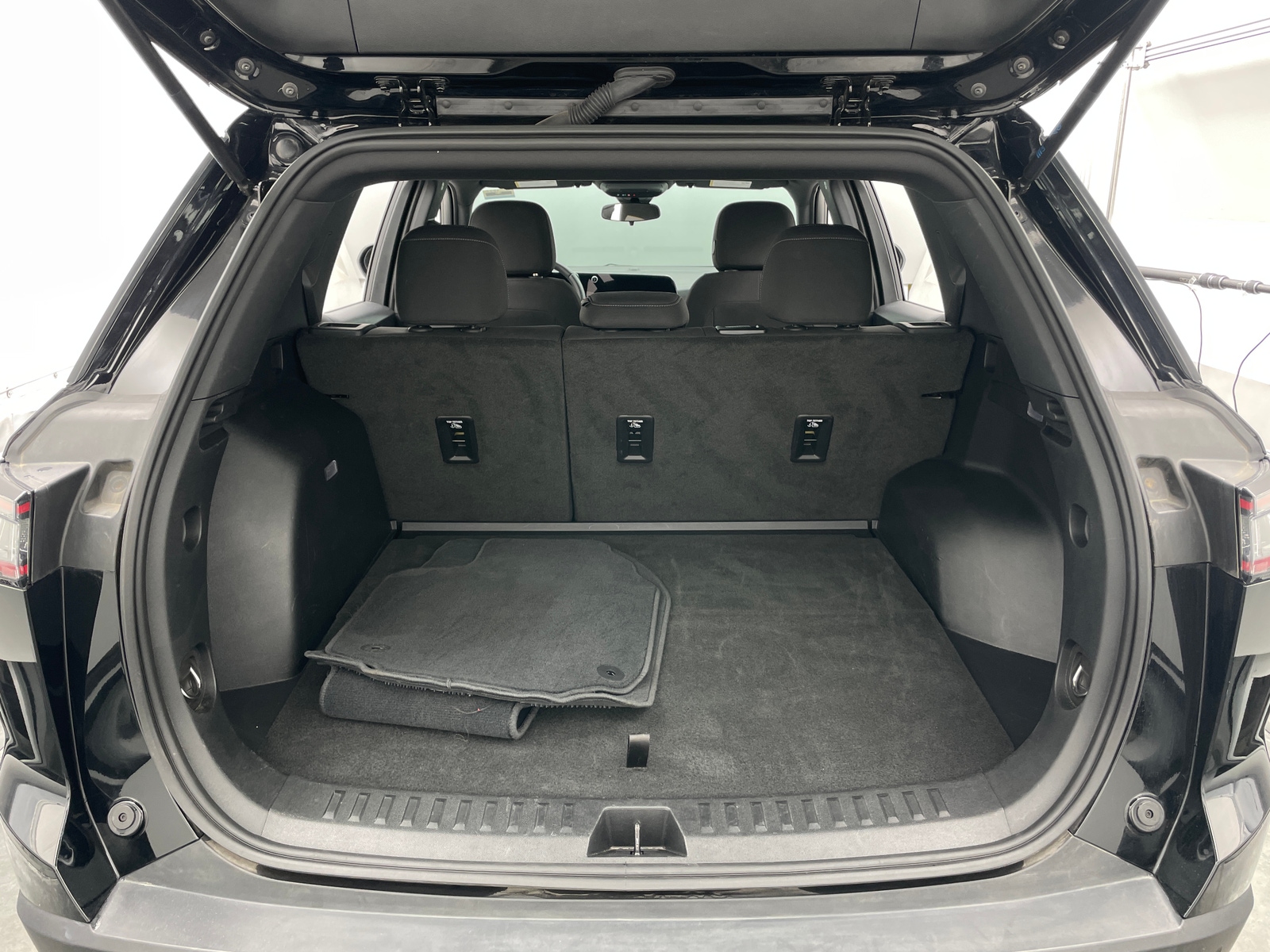 Thumbnail: 2025 Chevrolet Equinox - 7