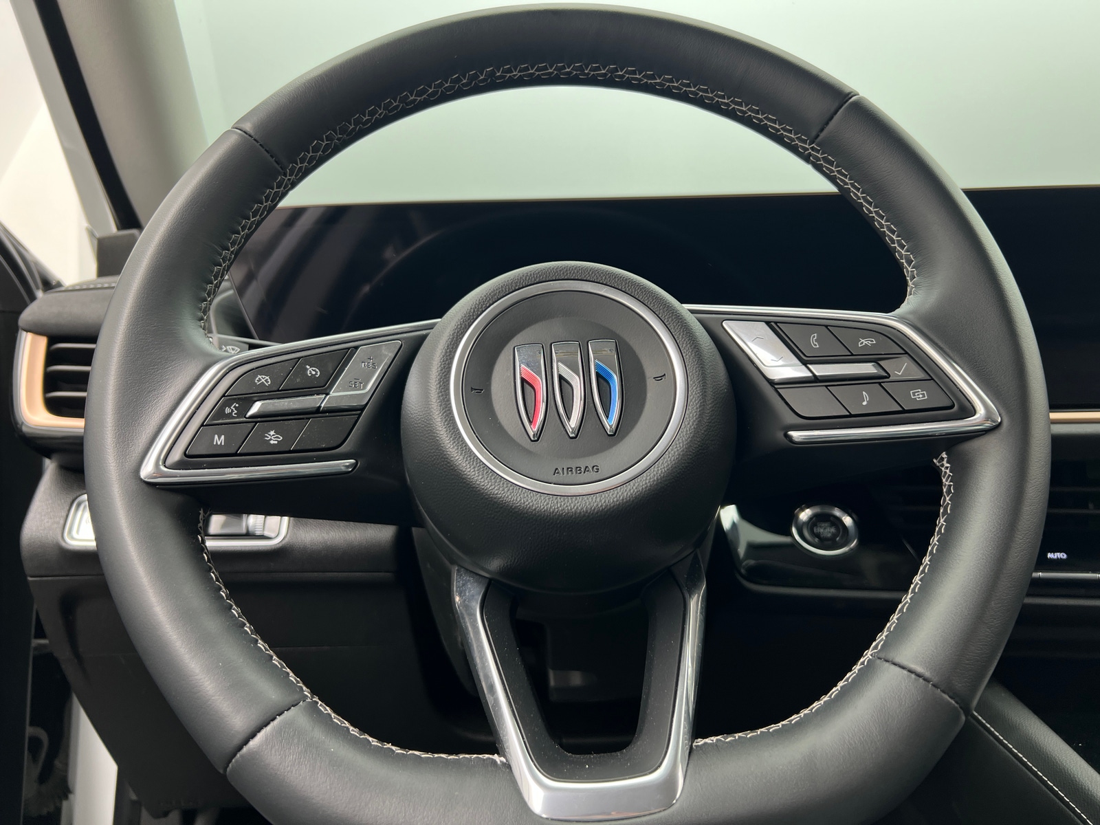 Thumbnail: 2024 Buick Envision - 4