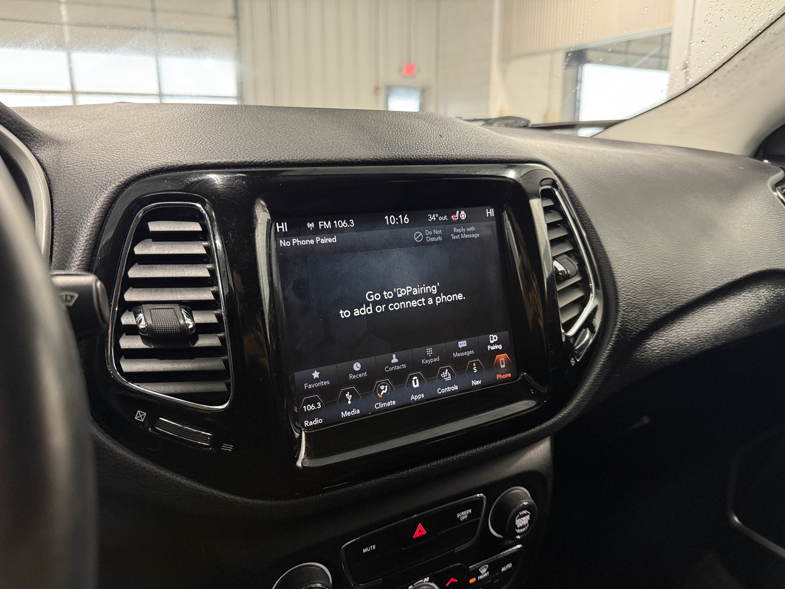 Thumbnail: 2019 Jeep Compass - 4