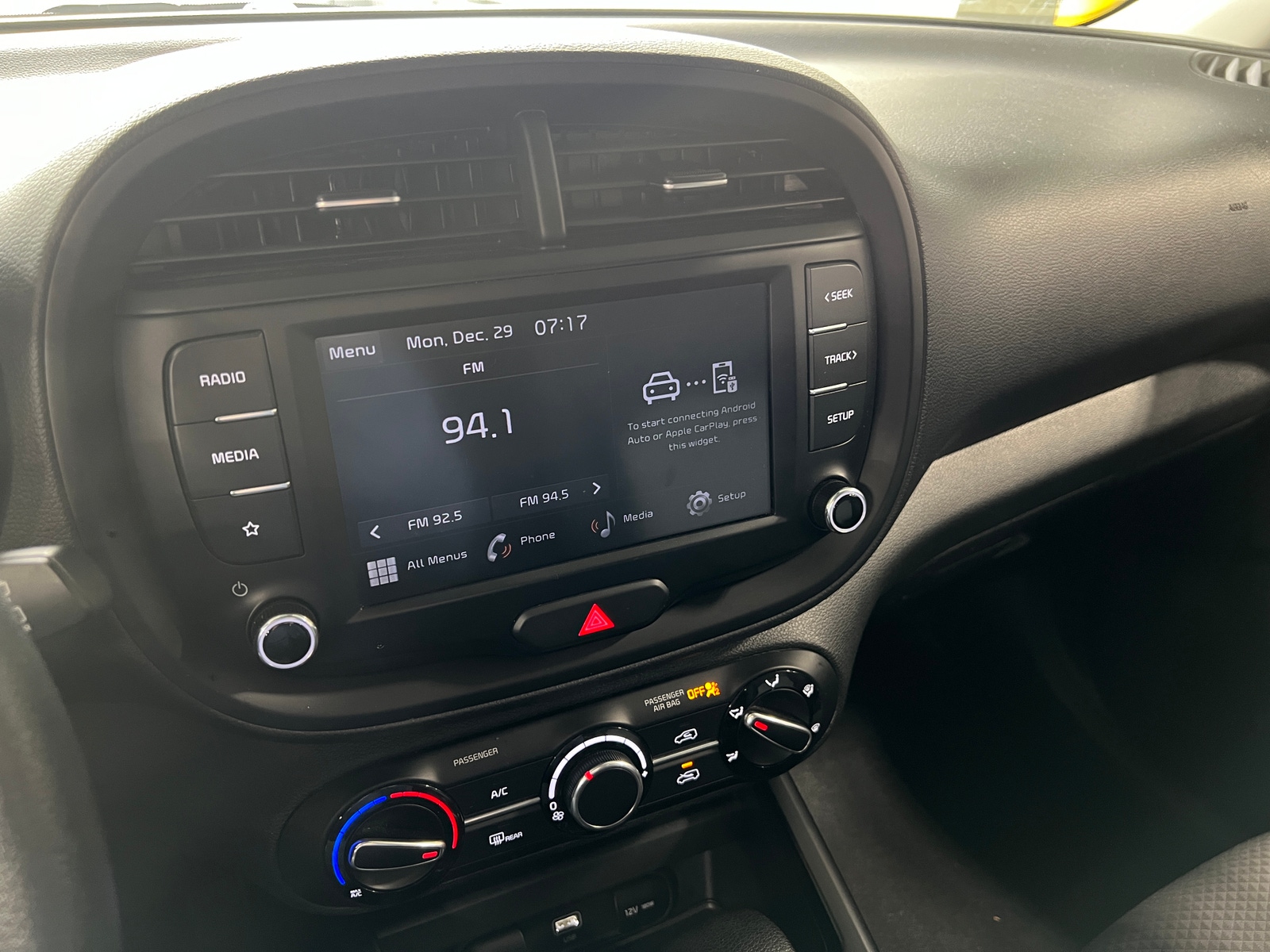 Thumbnail: 2023 Kia Soul - 4