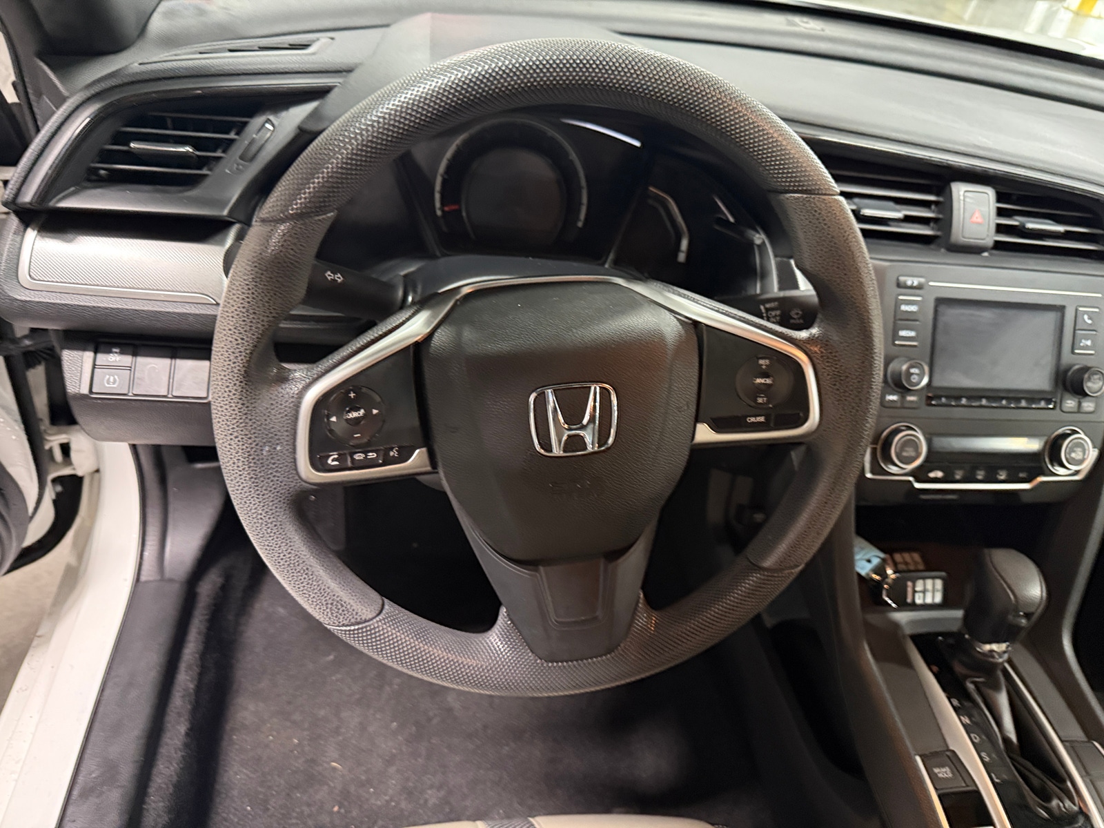 Thumbnail: 2016 Honda Civic - 4