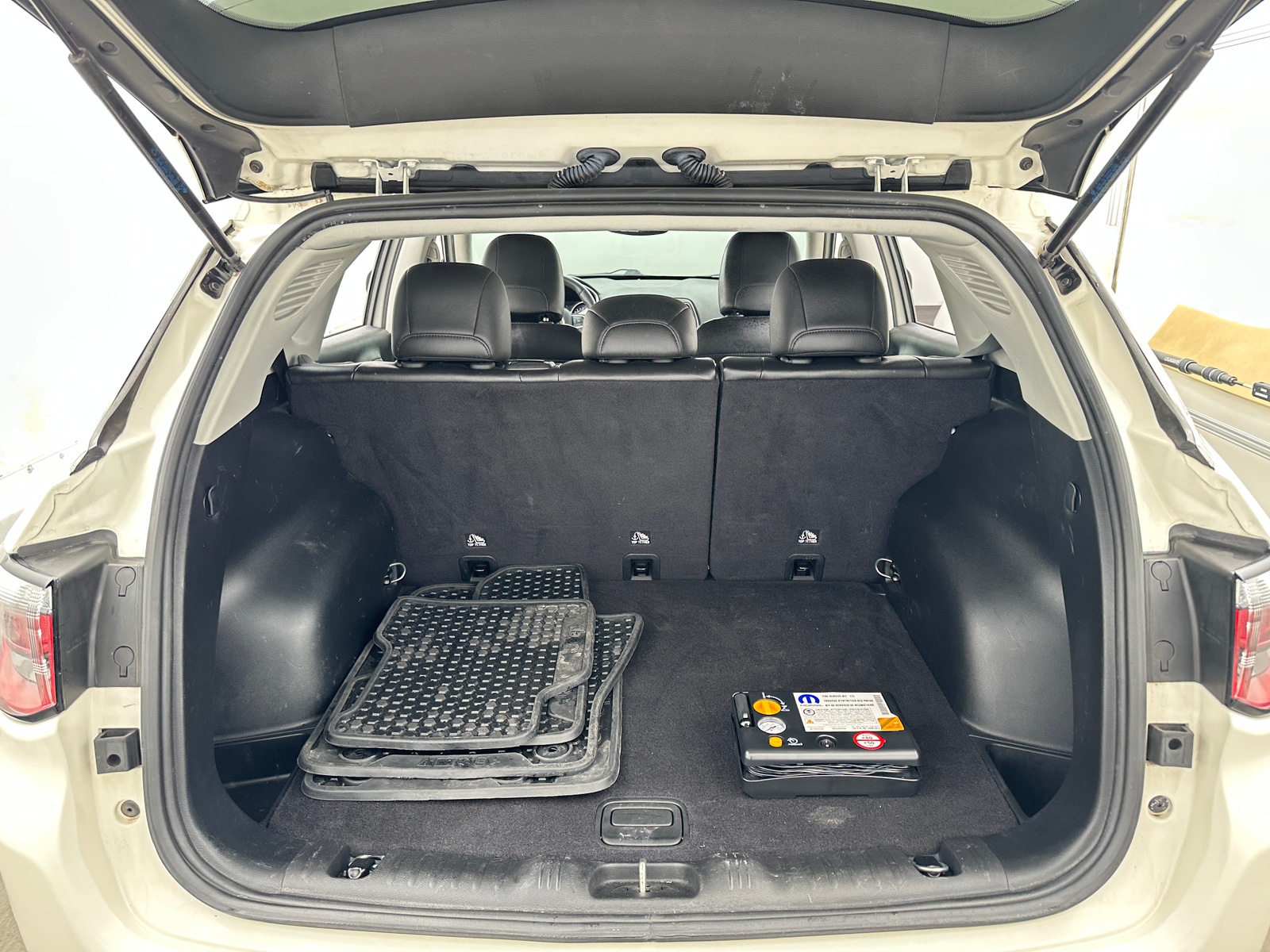 Thumbnail: 2020 Jeep Compass - 7