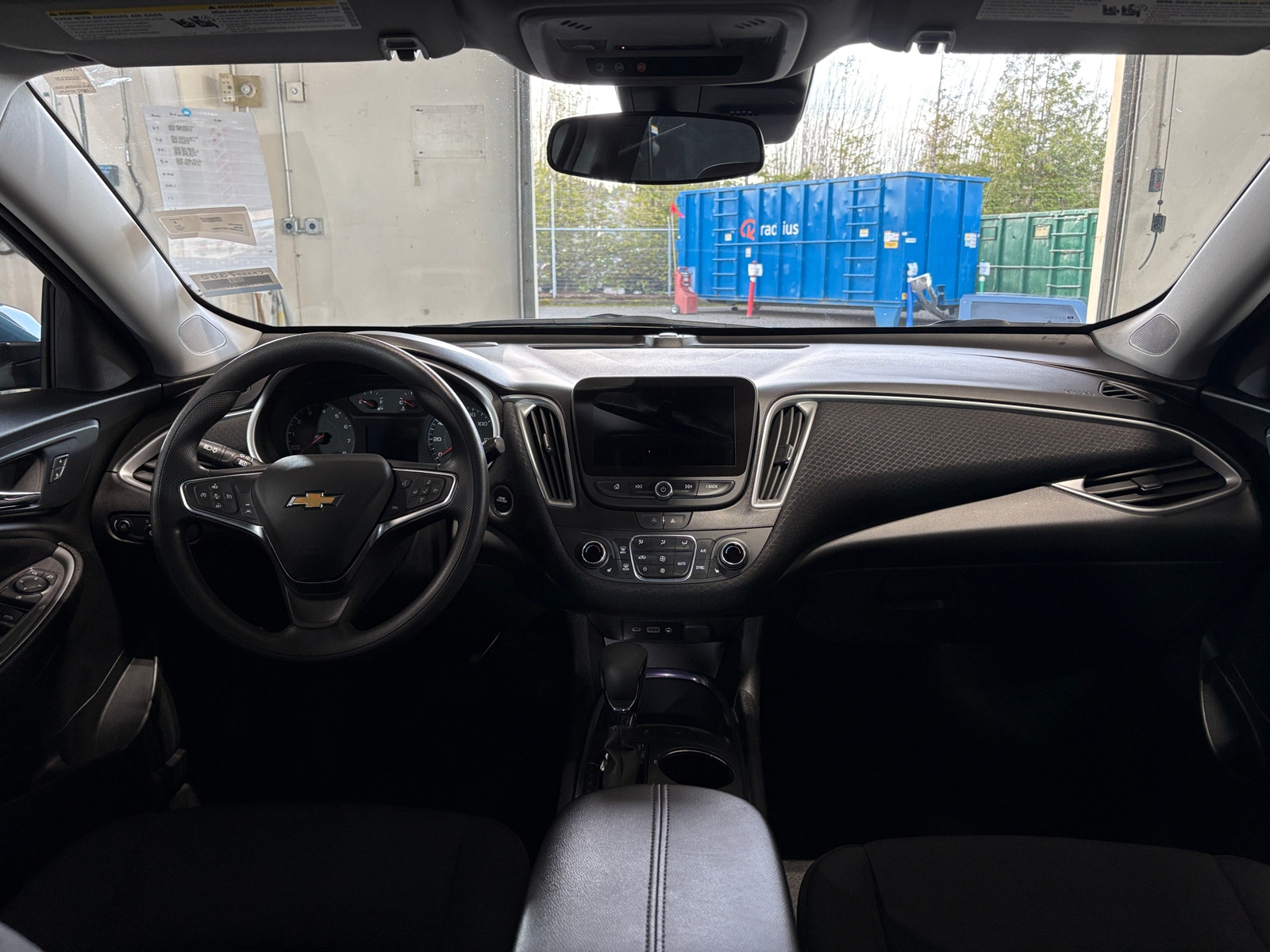 Thumbnail: 2024 Chevrolet Malibu - 3