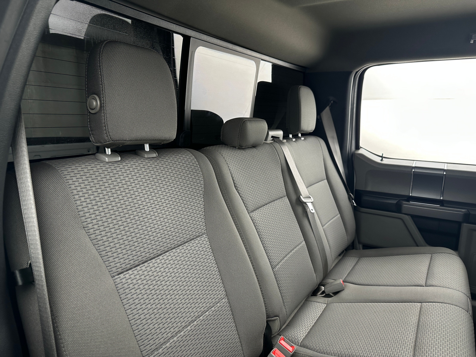 Thumbnail: 2019 Ford Econoline - 6