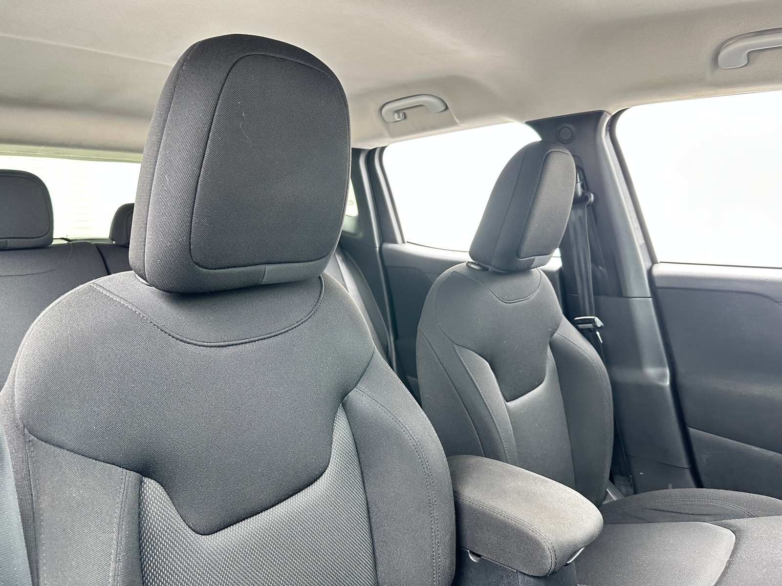 Thumbnail: 2020 Jeep Renegade - 2