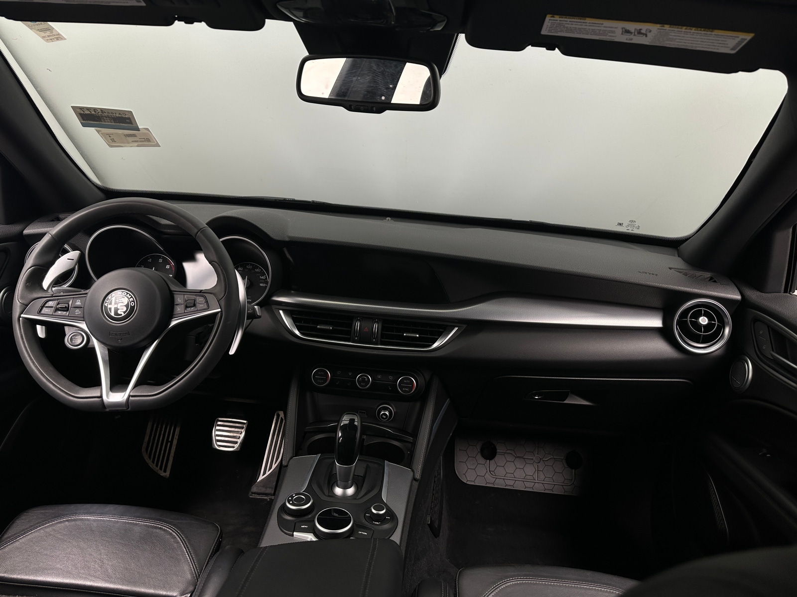 Thumbnail: 2018 Alfa Romeo Stelvio - 2