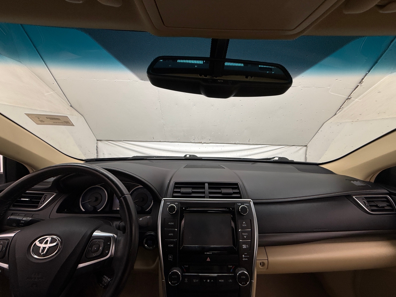 Thumbnail: 2017 Toyota Camry - 3