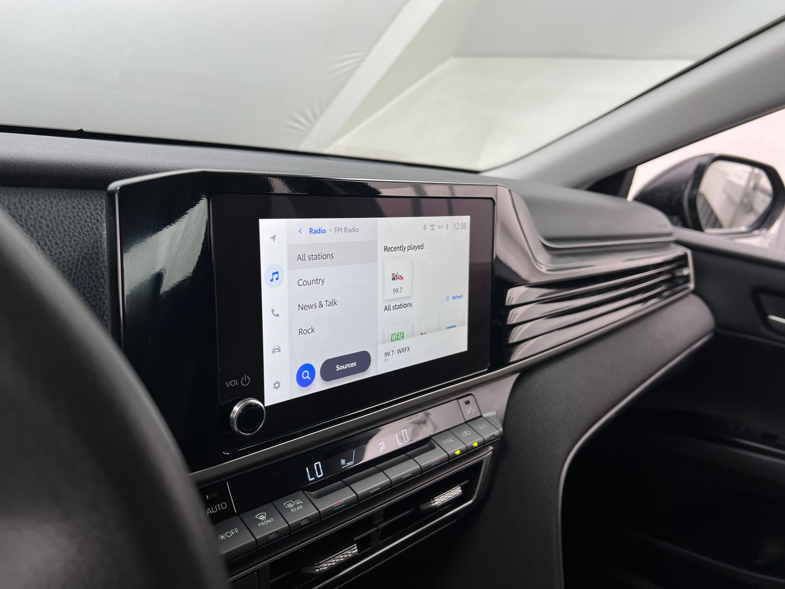 Thumbnail: 2025 Toyota Camry - 4