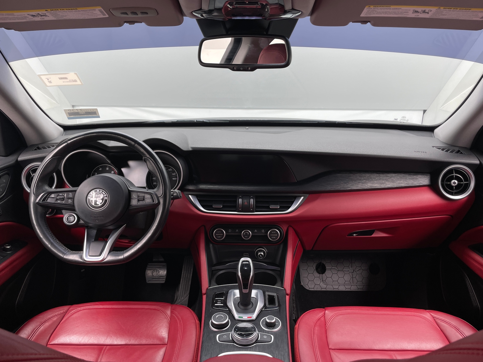 Thumbnail: 2021 Alfa Romeo Stelvio - 2