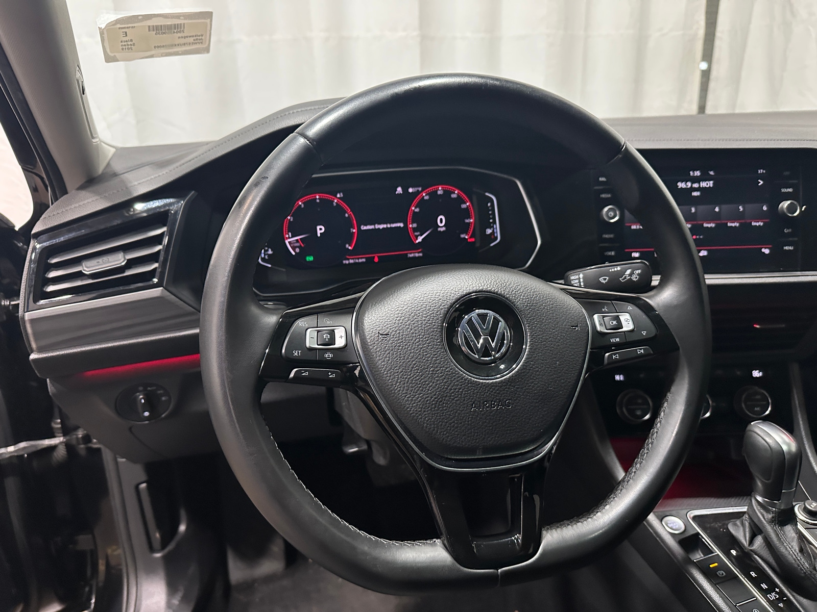 Thumbnail: 2019 Volkswagen Jetta - 4