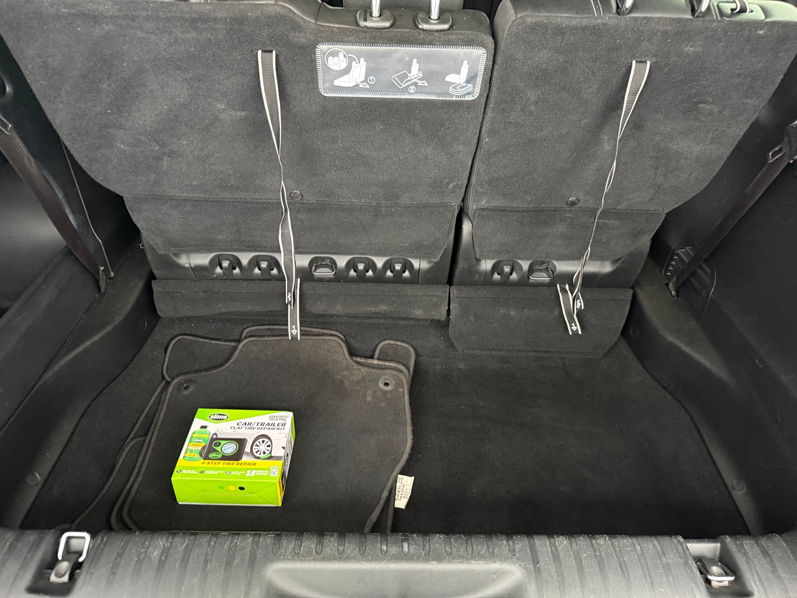 Thumbnail: 2020 Chrysler Pacifica - 6