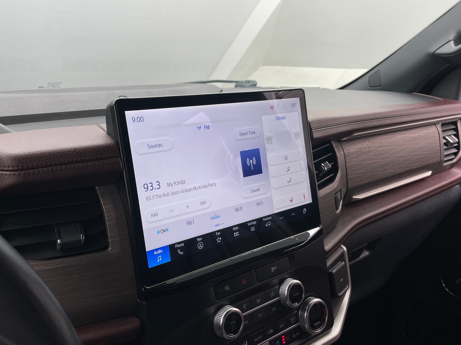 Thumbnail: 2024 Ford Expedition - 3