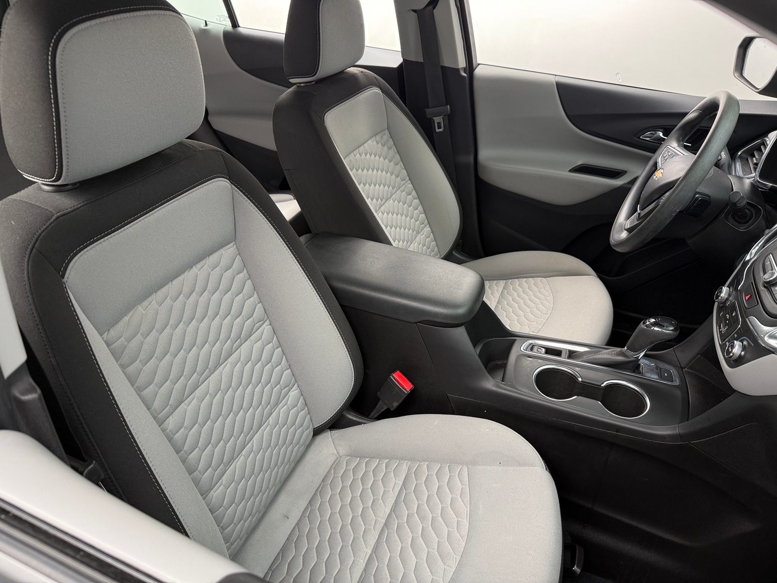 Thumbnail: 2021 Chevrolet Equinox - 2