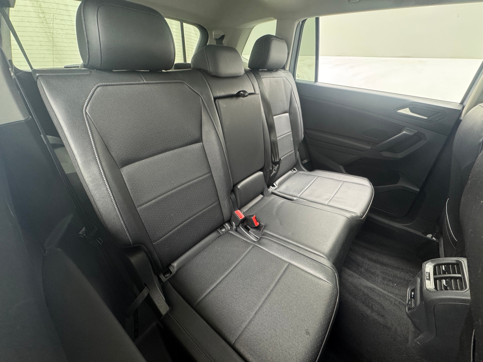 Thumbnail: 2019 Volkswagen Tiguan - 5