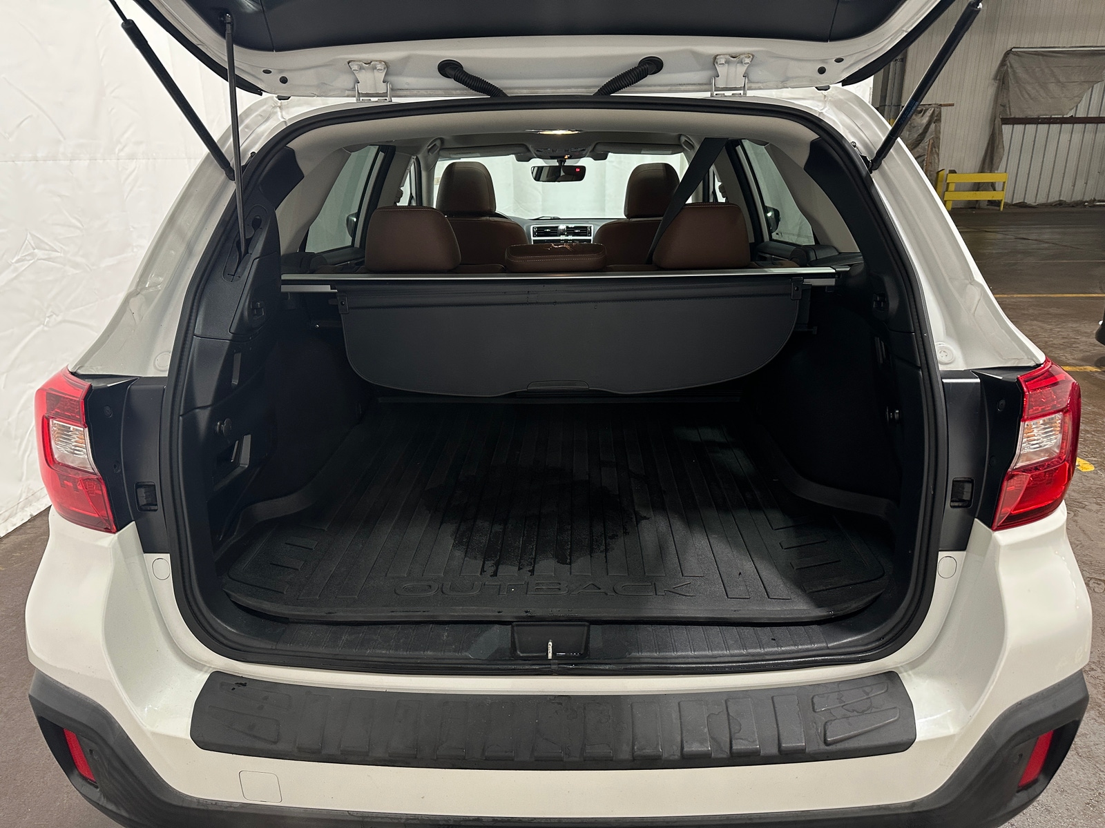 Thumbnail: 2018 Subaru Outback - 6