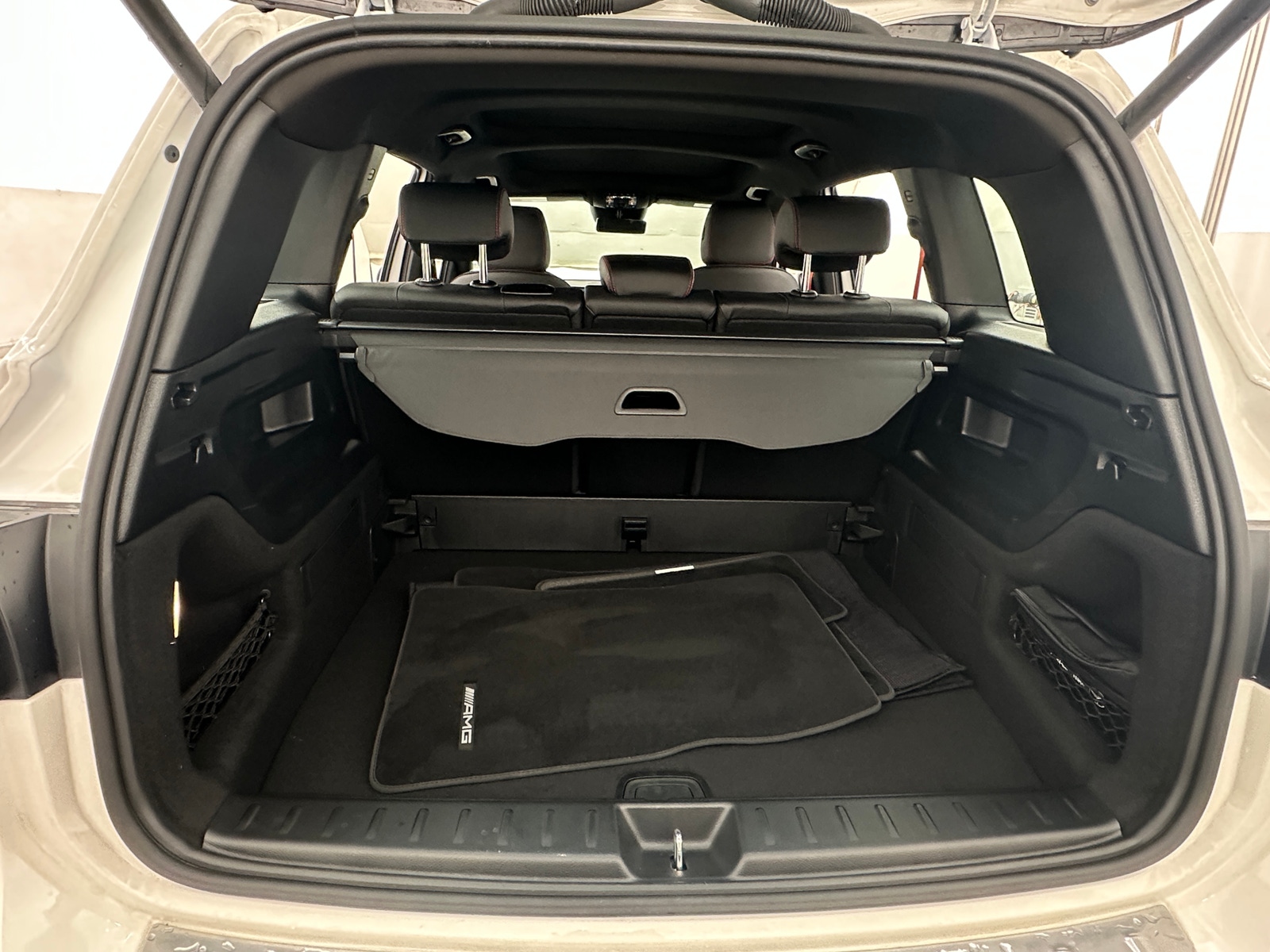 Thumbnail: 2025 Mercedes-Benz GLB - 6