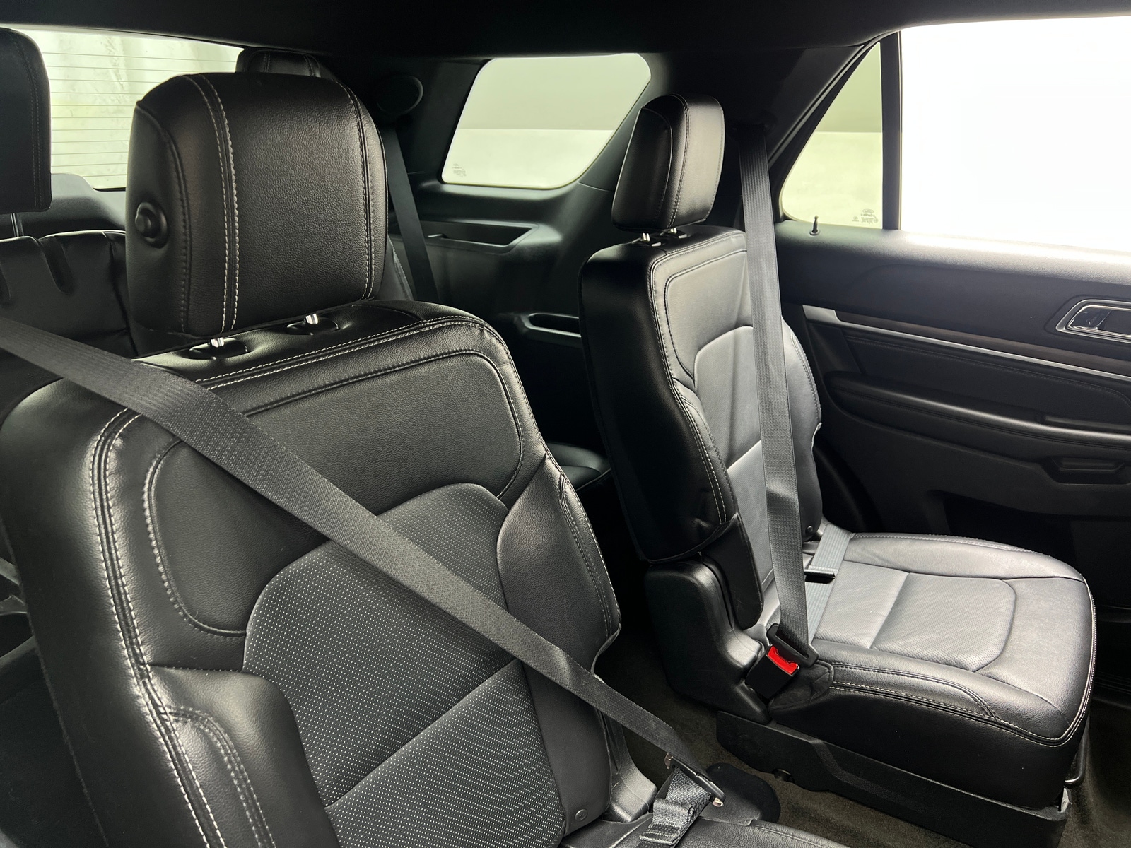 Thumbnail: 2018 Ford Explorer - 5