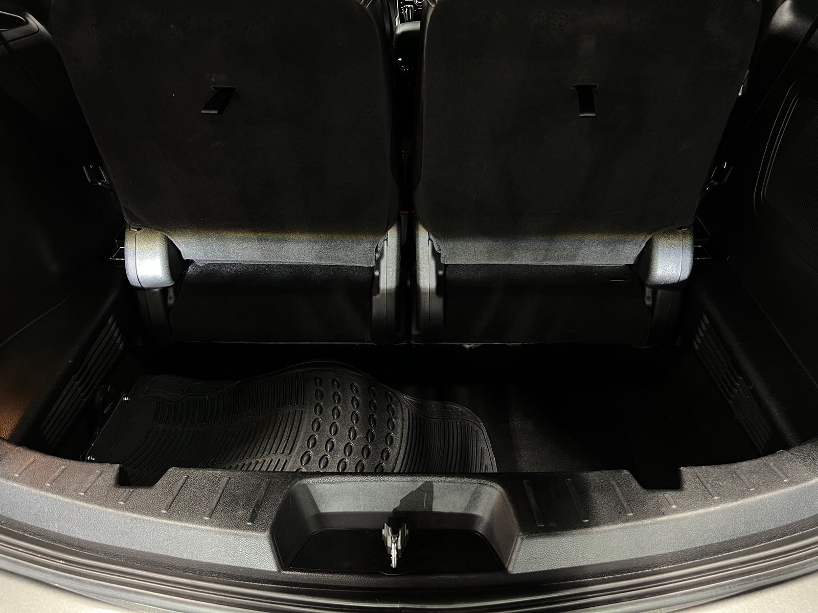 Thumbnail: 2018 Ford Explorer - 6